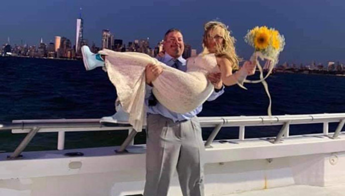 NYC Wedding Reception Cruises: Luxury Celebrations on the Water